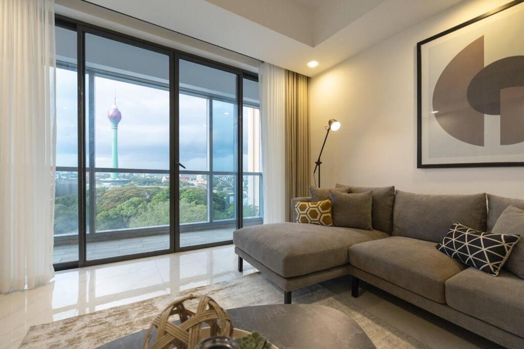 Twin Peaks Residence Colombo Exterior photo