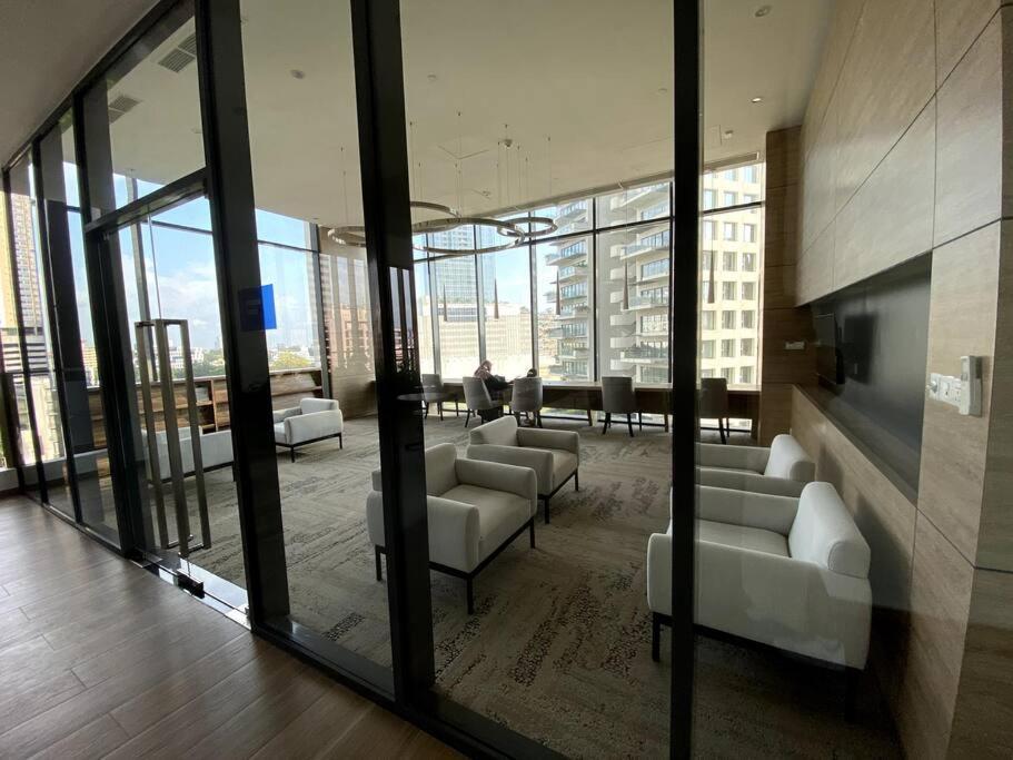 Twin Peaks Residence Colombo Exterior photo